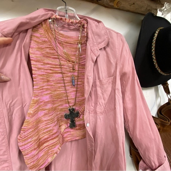 Free people Sleeveless boho Top/tank wrap around style w beach resort vacay vibe - Picture 10 of 14